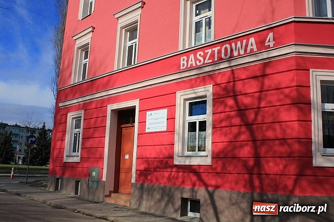 Zdjęcie w galerii na portalu naszraciborz.pl: Miasto wyda na gospodarkę mieszkaniową 2,8 mln zł wiadomości z regionu