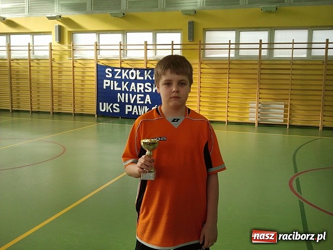 Zdjęcie w galerii na portalu naszraciborz.pl: Gminne rozgrywki basketa w Pawłowie wiadomości z regionu