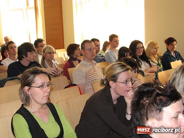 Zdjęcie w galerii na portalu naszraciborz.pl: Brolli o tajnikach konfiguracji wiadomości z regionu