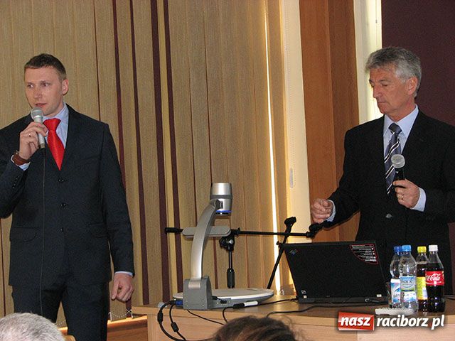 Zdjęcie w galerii na portalu naszraciborz.pl: Brolli o tajnikach konfiguracji wiadomości z regionu