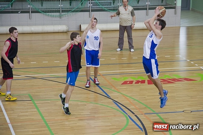 Zdjęcie w galerii na portalu naszraciborz.pl: I LO ma najlepszych koszykarzy w Raciborzu wiadomości z regionu