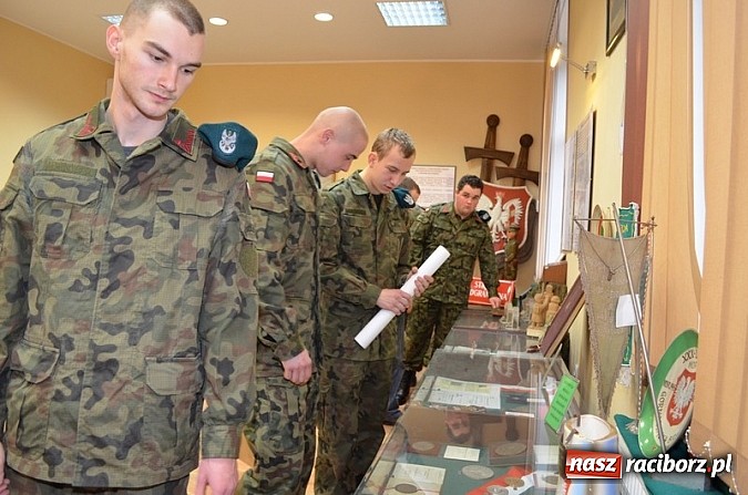 Zdjęcie w galerii na portalu naszraciborz.pl: Strzelcy w Śląskim Oddziale wiadomości z regionu