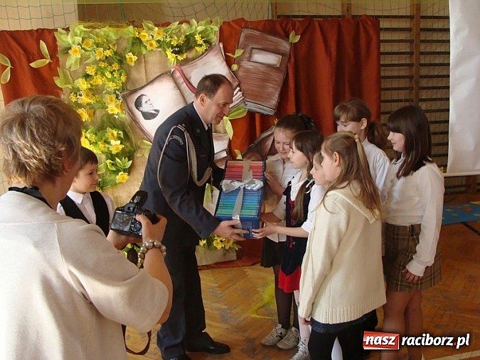 Zdjęcie w galerii na portalu naszraciborz.pl: Zakład Karny w Raciborzu nagrodzony po raz drugi wiadomości z regionu