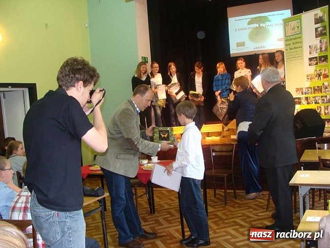 Zdjęcie w galerii na portalu naszraciborz.pl: Zakład Karny w Raciborzu nagrodzony po raz drugi wiadomości z regionu