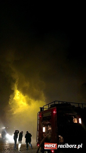 Zdjęcie w galerii na portalu naszraciborz.pl: Krótko przed wykryciem pożaru ktoś wszedł do Brooklynu. Policja powołała specjalną grupę wiadomości z regionu