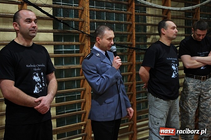 Zdjęcie w galerii na portalu naszraciborz.pl: Raciborzanki na kursie samoobrony, czyli bójcie się teraz panowie wiadomości z regionu