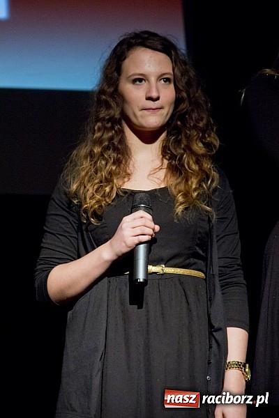 Zdjęcie w galerii na portalu naszraciborz.pl: W MDK-u nie zapomniano o babciach i dziadkach. Były piękne występy wiadomości z regionu