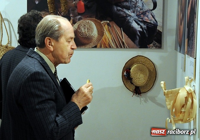 Zdjęcie w galerii na portalu naszraciborz.pl: Niech się plecie - nowa wystawa w Muzeum wiadomości z regionu