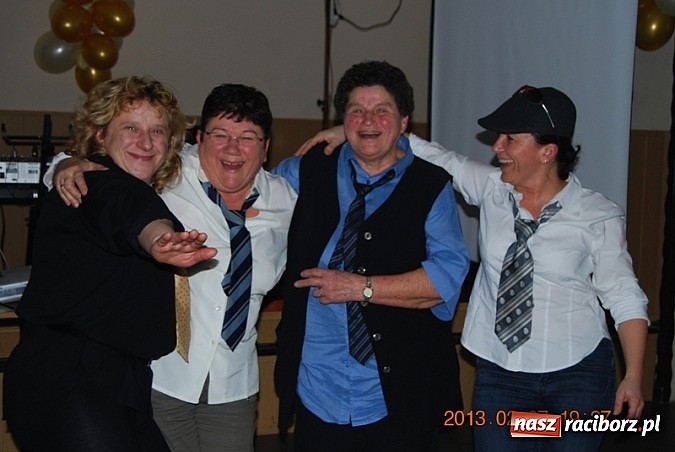 Zdjęcie w galerii na portalu naszraciborz.pl: Krawaty obcięte, czyli babski comber na tłusty czwartek w Jankowicach wiadomości z regionu