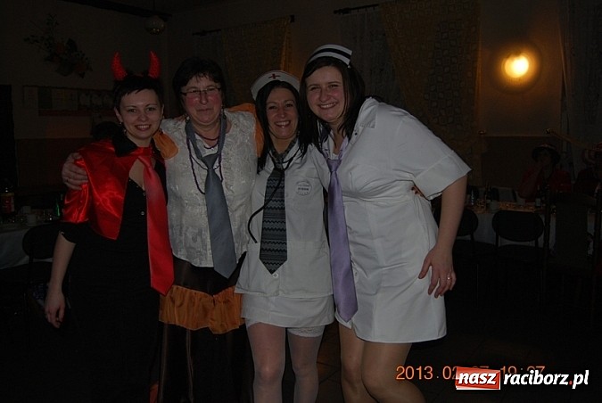 Zdjęcie w galerii na portalu naszraciborz.pl: Krawaty obcięte, czyli babski comber na tłusty czwartek w Jankowicach wiadomości z regionu