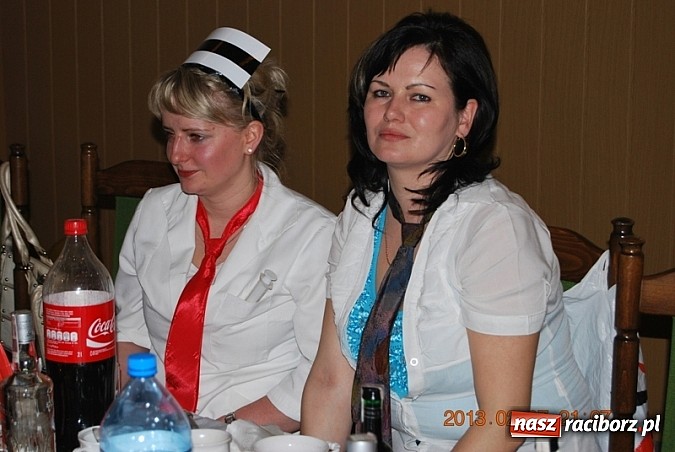 Zdjęcie w galerii na portalu naszraciborz.pl: Krawaty obcięte, czyli babski comber na tłusty czwartek w Jankowicach wiadomości z regionu