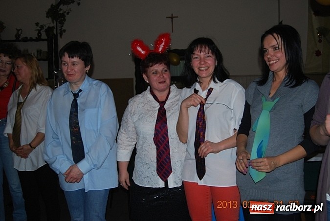 Zdjęcie w galerii na portalu naszraciborz.pl: Krawaty obcięte, czyli babski comber na tłusty czwartek w Jankowicach wiadomości z regionu