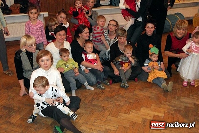 Zdjęcie w galerii na portalu naszraciborz.pl: Wesoło i smacznie, z narodzinami w tle wiadomości z regionu