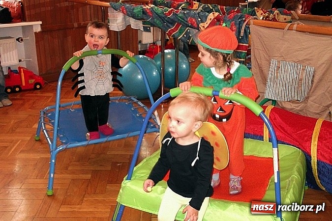 Zdjęcie w galerii na portalu naszraciborz.pl: Wesoło i smacznie, z narodzinami w tle wiadomości z regionu