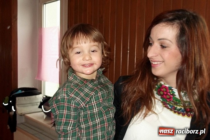 Zdjęcie w galerii na portalu naszraciborz.pl: Wesoło i smacznie, z narodzinami w tle wiadomości z regionu