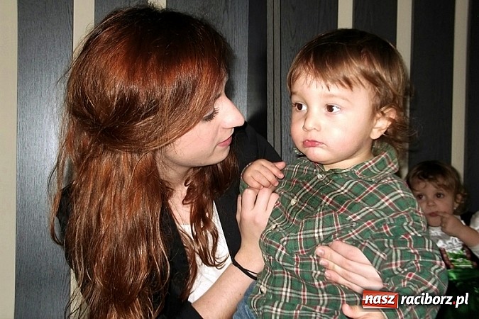 Zdjęcie w galerii na portalu naszraciborz.pl: Wesoło i smacznie, z narodzinami w tle wiadomości z regionu