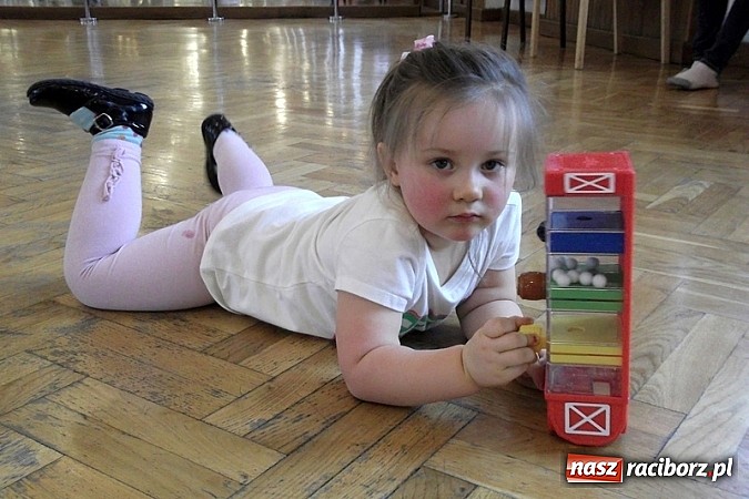 Zdjęcie w galerii na portalu naszraciborz.pl: Wesoło i smacznie, z narodzinami w tle wiadomości z regionu