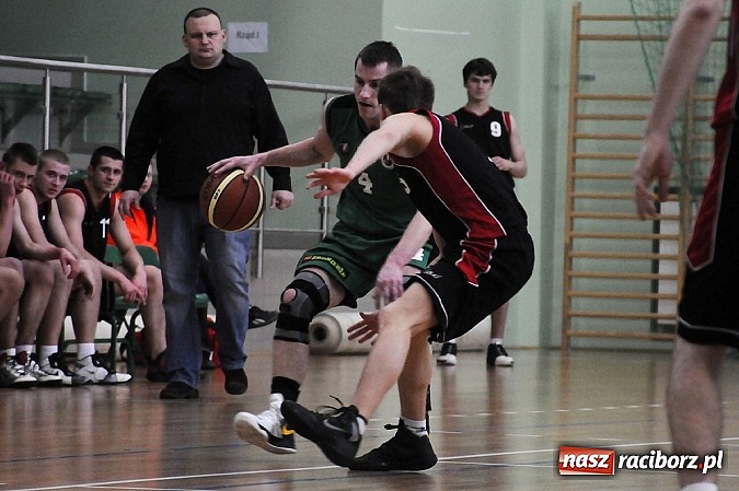 Zdjęcie w galerii na portalu naszraciborz.pl:  RKK-AZS na mecie koszykarskich rozgrywek wiadomości z regionu