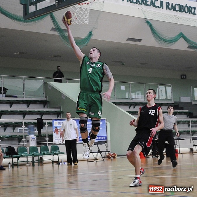 Zdjęcie w galerii na portalu naszraciborz.pl:  RKK-AZS na mecie koszykarskich rozgrywek wiadomości z regionu