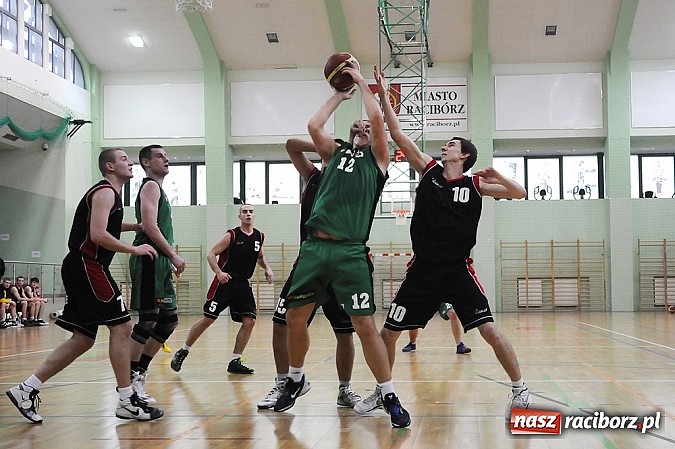 Zdjęcie w galerii na portalu naszraciborz.pl:  RKK-AZS na mecie koszykarskich rozgrywek wiadomości z regionu