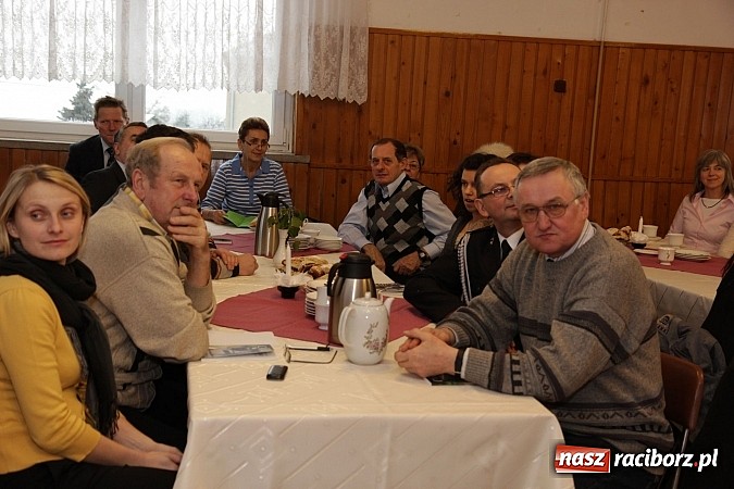 Zdjęcie w galerii na portalu naszraciborz.pl: Ks. Piotr Bekierz: Zakochałem się w Camino wiadomości z regionu