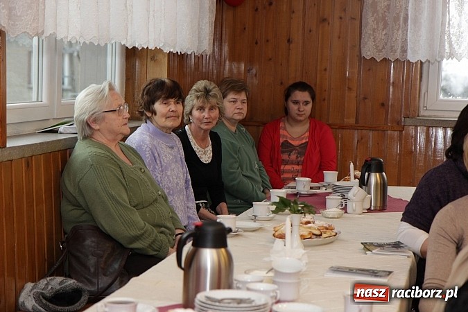 Zdjęcie w galerii na portalu naszraciborz.pl: Ks. Piotr Bekierz: Zakochałem się w Camino wiadomości z regionu