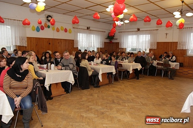 Zdjęcie w galerii na portalu naszraciborz.pl: Ks. Piotr Bekierz: Zakochałem się w Camino wiadomości z regionu