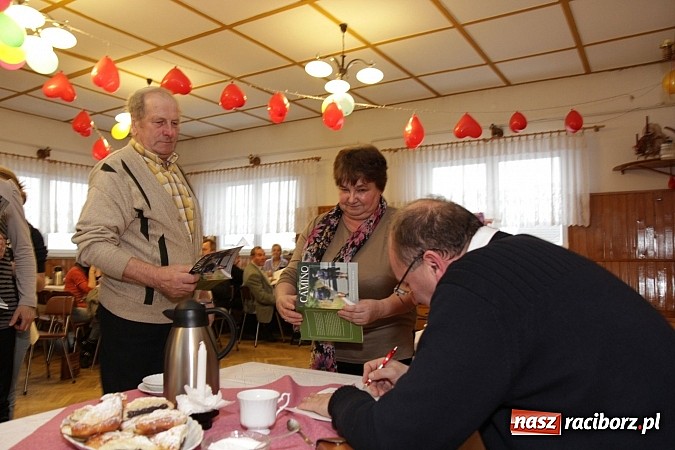 Zdjęcie w galerii na portalu naszraciborz.pl: Ks. Piotr Bekierz: Zakochałem się w Camino wiadomości z regionu