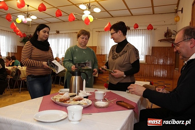 Zdjęcie w galerii na portalu naszraciborz.pl: Ks. Piotr Bekierz: Zakochałem się w Camino wiadomości z regionu