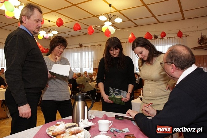 Zdjęcie w galerii na portalu naszraciborz.pl: Ks. Piotr Bekierz: Zakochałem się w Camino wiadomości z regionu