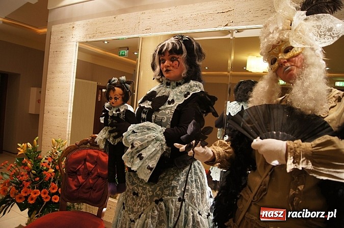 Zdjęcie w galerii na portalu naszraciborz.pl: Bal w Savoyu na deskach RCK-u wiadomości z regionu