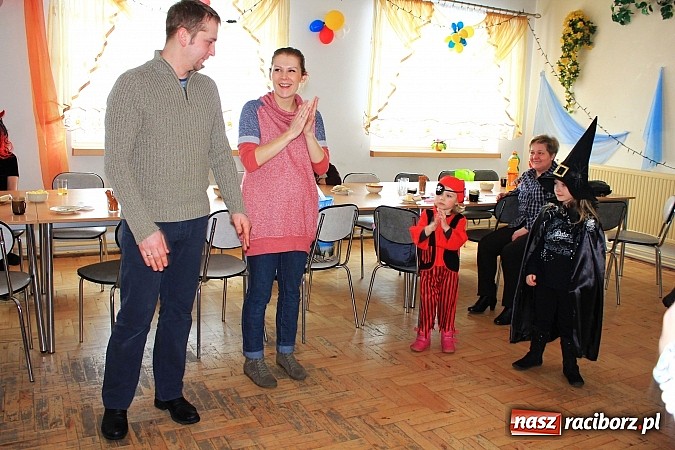 Zdjęcie w galerii na portalu naszraciborz.pl: Wielki bal przebierańców w pensjonacie Moravia wiadomości z regionu