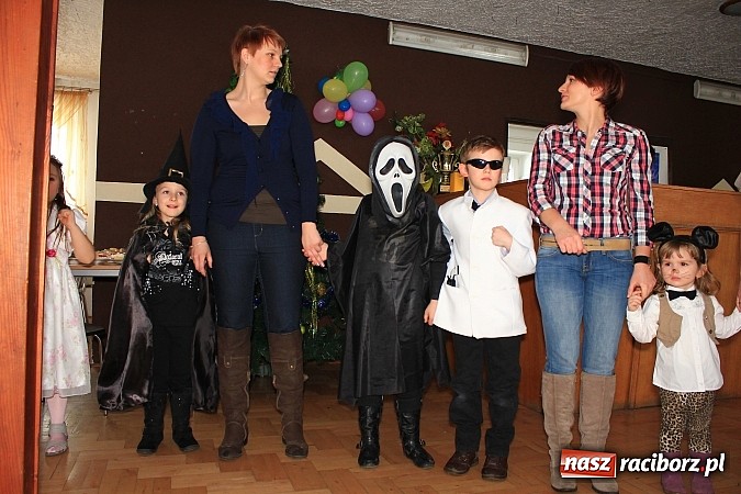 Zdjęcie w galerii na portalu naszraciborz.pl: Wielki bal przebierańców w pensjonacie Moravia wiadomości z regionu