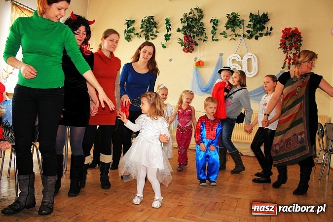 Zdjęcie w galerii na portalu naszraciborz.pl: Wielki bal przebierańców w pensjonacie Moravia wiadomości z regionu