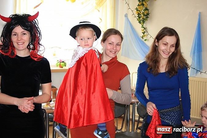 Zdjęcie w galerii na portalu naszraciborz.pl: Wielki bal przebierańców w pensjonacie Moravia wiadomości z regionu