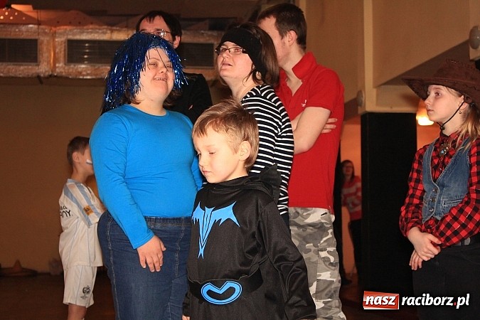 Zdjęcie w galerii na portalu naszraciborz.pl: Integracyjnie i karnawałowo w DK Krzanowice wiadomości z regionu