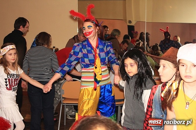 Zdjęcie w galerii na portalu naszraciborz.pl: Integracyjnie i karnawałowo w DK Krzanowice wiadomości z regionu
