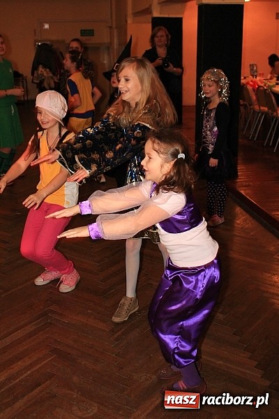 Zdjęcie w galerii na portalu naszraciborz.pl: Integracyjnie i karnawałowo w DK Krzanowice wiadomości z regionu