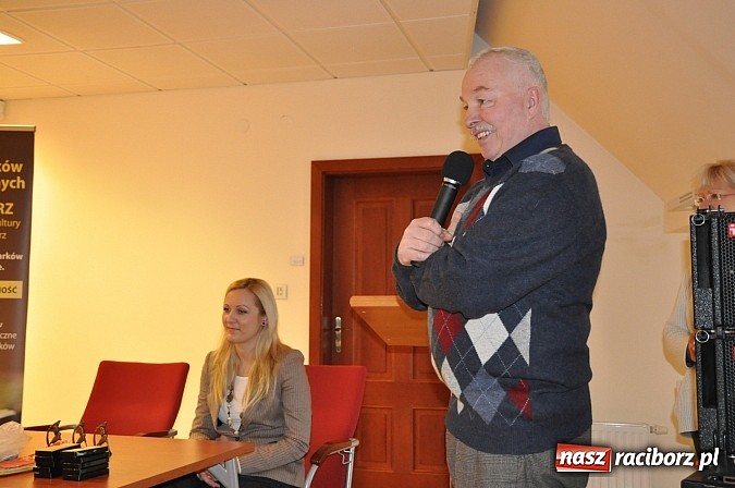 Zdjęcie w galerii na portalu naszraciborz.pl: Ferie na zamku. W pierwszym dniu tłumy. W piątek spotkanie z Japonią i Crazy Clubem wiadomości z regionu