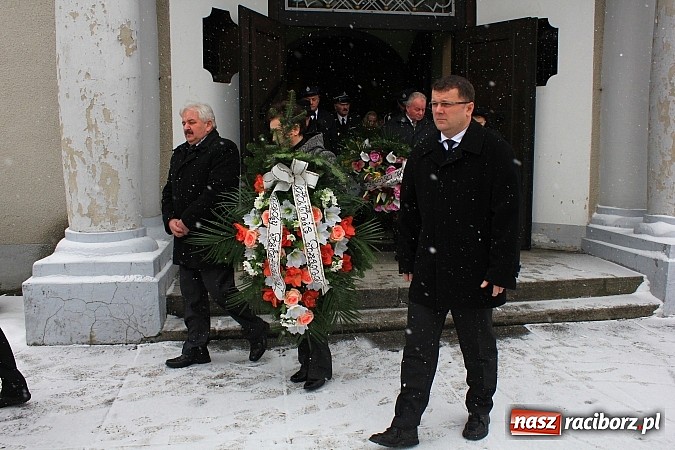 Zdjęcie w galerii na portalu naszraciborz.pl: Ostatnie pożegnanie księdza Ernesta Matei wiadomości z regionu