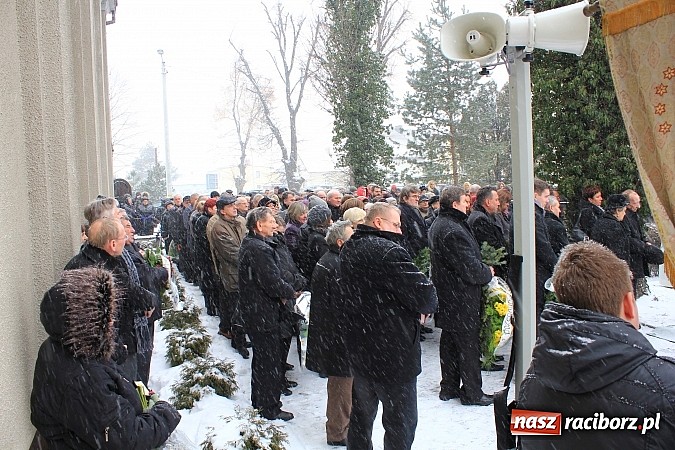 Zdjęcie w galerii na portalu naszraciborz.pl: Ostatnie pożegnanie księdza Ernesta Matei wiadomości z regionu