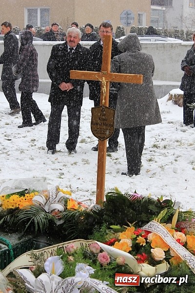 Zdjęcie w galerii na portalu naszraciborz.pl: Ostatnie pożegnanie księdza Ernesta Matei wiadomości z regionu