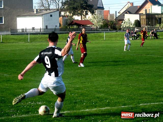 Zdjęcie w galerii na portalu naszraciborz.pl: Parodia sędziowania wiadomości z regionu