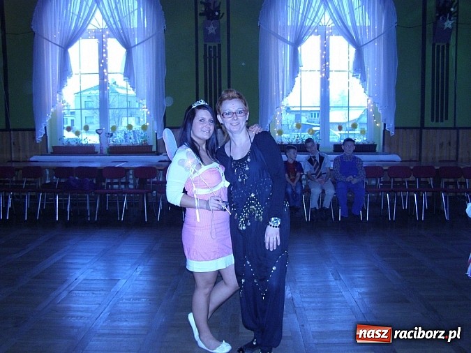 Zdjęcie w galerii na portalu naszraciborz.pl: W Borucinie pożegnali karnawał wiadomości z regionu