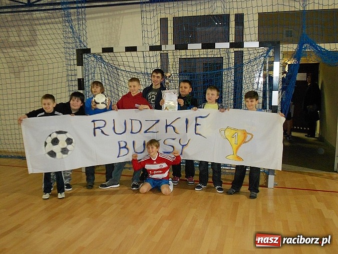 Zdjęcie w galerii na portalu naszraciborz.pl: Trzy korony dla rudzkich buksów wiadomości z regionu