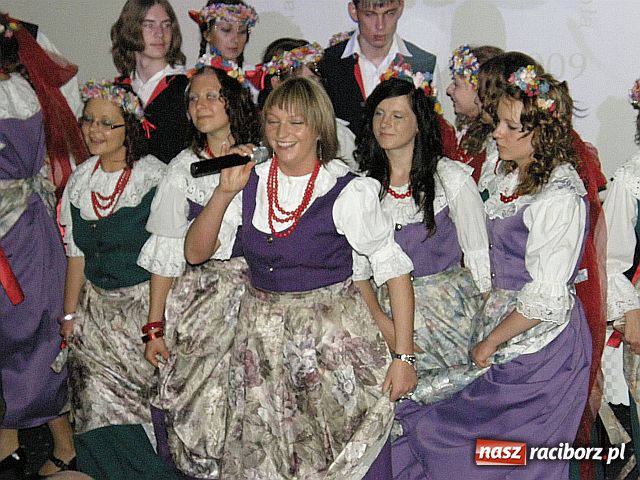 Zdjęcie w galerii na portalu naszraciborz.pl: Biesiada śląska w stolicy wiadomości z regionu