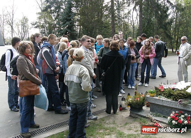Zdjęcie w galerii na portalu naszraciborz.pl: Biesiada śląska w stolicy wiadomości z regionu
