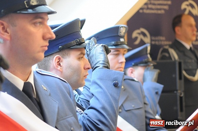 Zdjęcie w galerii na portalu naszraciborz.pl: Śląski Okręg Służby Więziennej świętował w Raciborzu. Na zamku otwarto izbę pamięci SW wiadomości z regionu