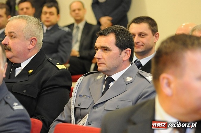 Zdjęcie w galerii na portalu naszraciborz.pl: Śląski Okręg Służby Więziennej świętował w Raciborzu. Na zamku otwarto izbę pamięci SW wiadomości z regionu