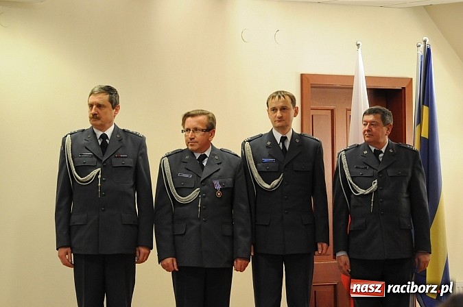 Zdjęcie w galerii na portalu naszraciborz.pl: Śląski Okręg Służby Więziennej świętował w Raciborzu. Na zamku otwarto izbę pamięci SW wiadomości z regionu